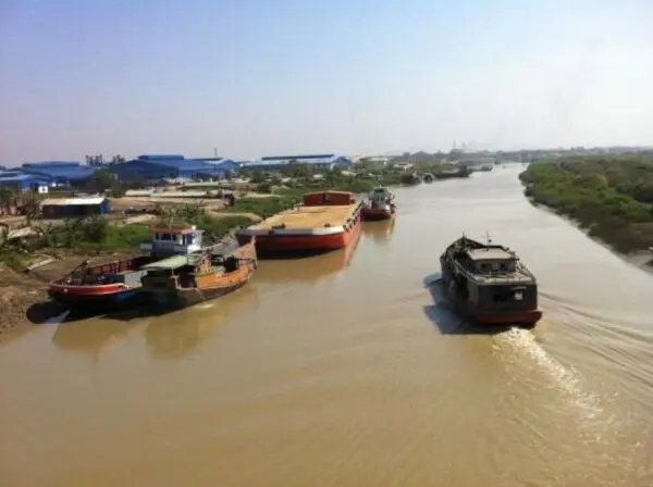 by the NCEA Pan Hlaing Sluice, Myanmar, boats, river