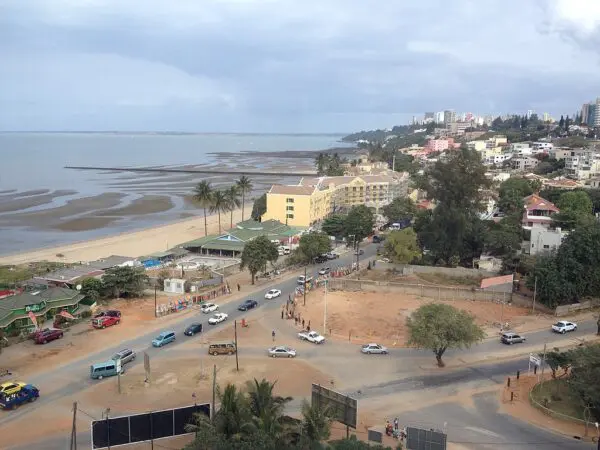Maputo, Mozambique - panoramio / by Hansjoerg Eberle / CC BY 3.0