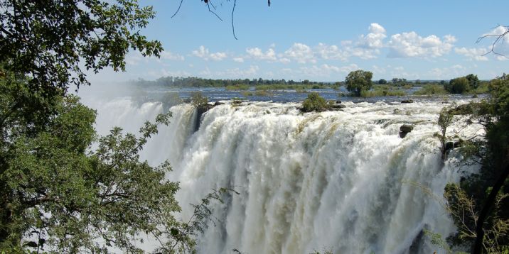 Zambia, Victoria Falls / by Joachim Huber / CC BY-SA 2.0